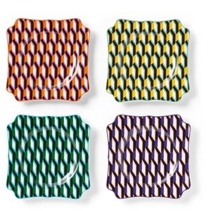 DVF NEW Arrow Geo 4 pc Dessert Plates